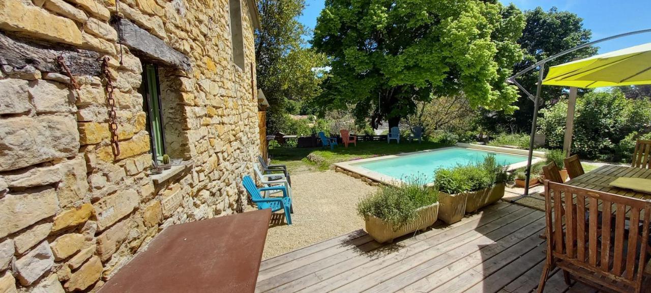 Chambre Du Tilleul - Charme, Confort Et Piscine Sigonce エクステリア 写真